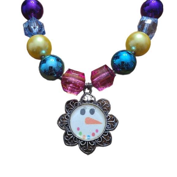 Sparkle Snowman Bubblegum Necklace - Picture 2 of 2